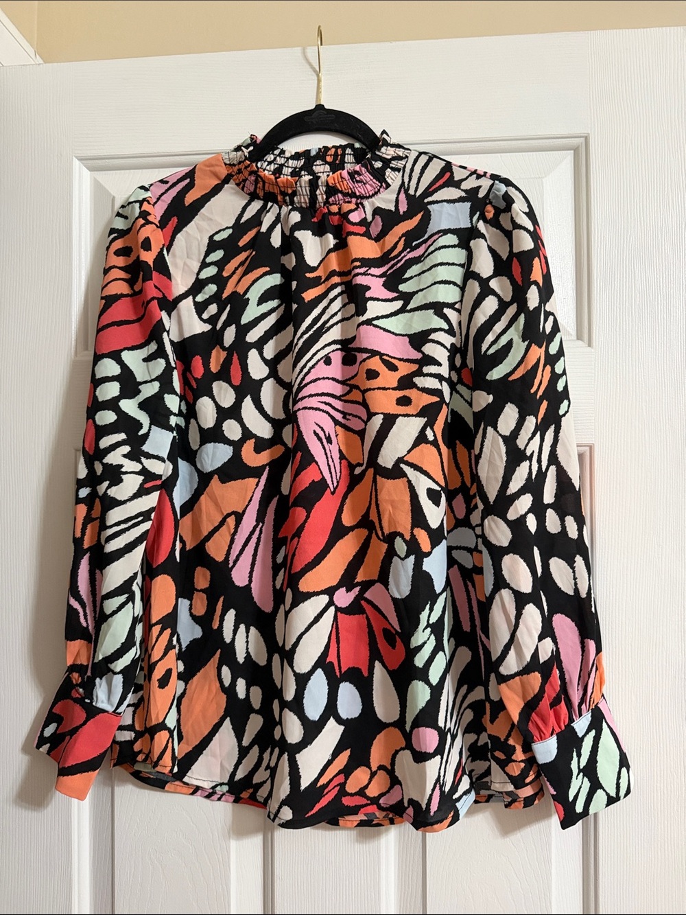 Jodifl Black Colorful Long Sleeve Flowy Butterfly Print High Neck Blouse Small